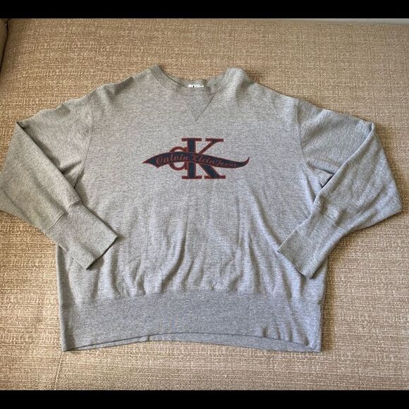 Calvin Klein Sweatshirt - Picture 1 of 3